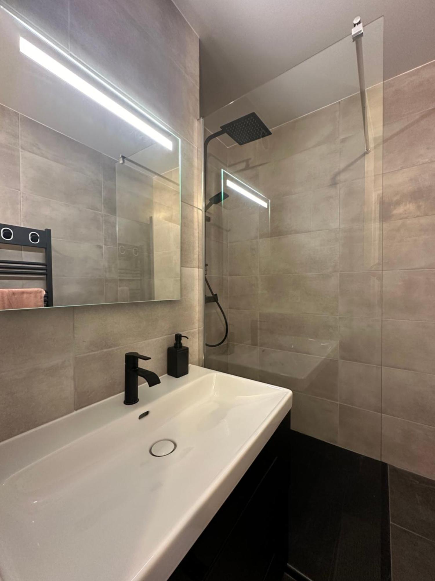 Appartement Proche Paris-Aeroport Cdg-Gare-Disney Villiers-le-Bel Εξωτερικό φωτογραφία